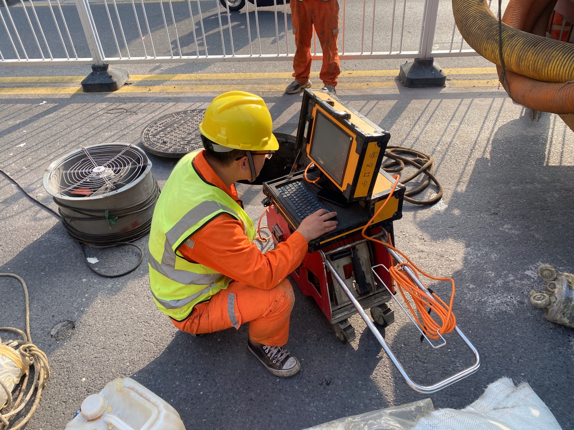 ���۹������